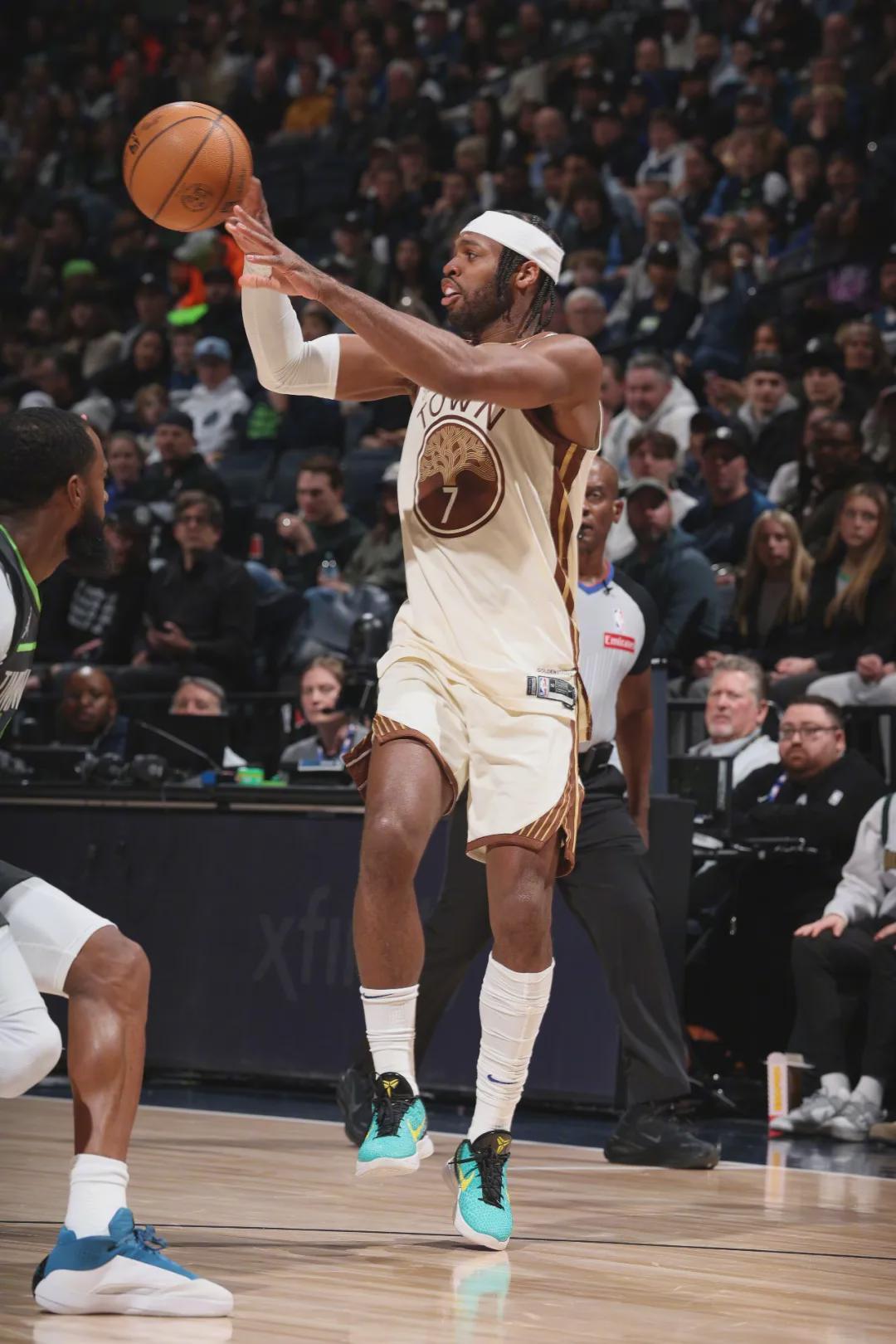 星空体育官网下载-10中2！正负值-20！勇士神射手彻底没救了